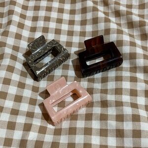 Lululemon Claw Clip Set